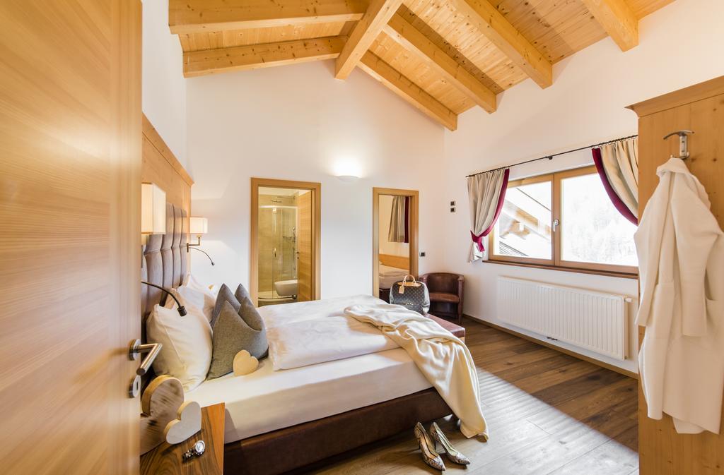Residence Sovara Santa Cristina Val Gardena Bagian luar foto